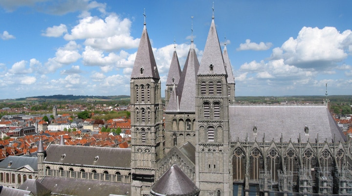 Cathédrale Notre-Dame à Tournai détective privé Cathédrale Notre-Dame à Tournai détective privé